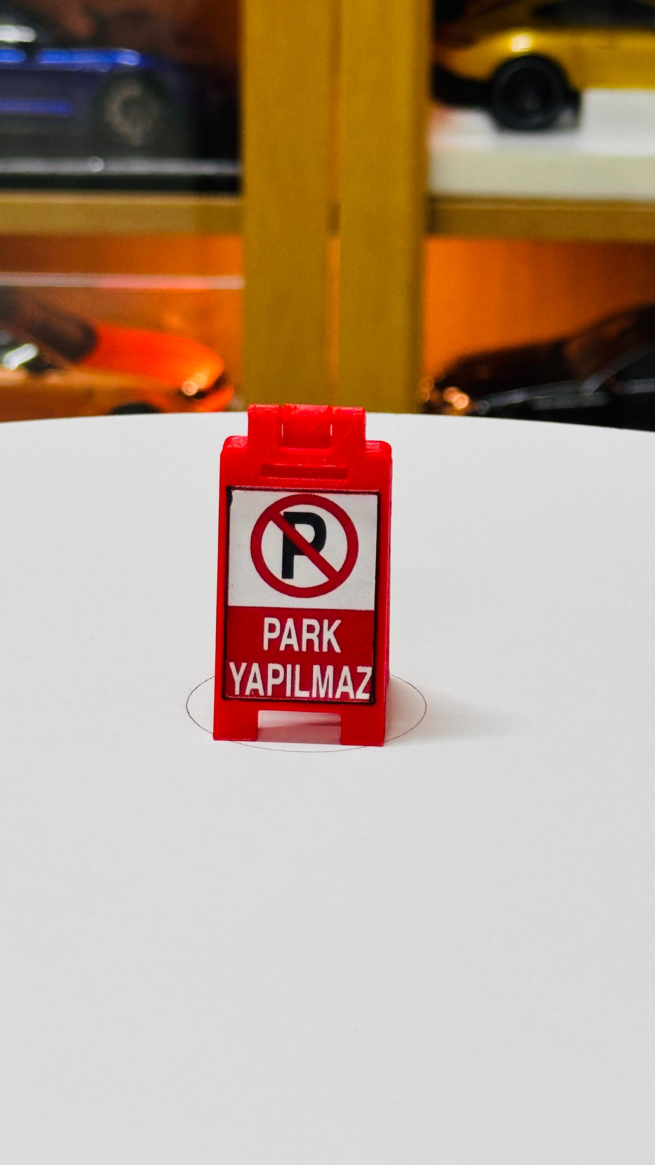 1-18-1-24-park-yapilmaz-tabelasi-di̇orama-tami̇rhane-fi̇guru