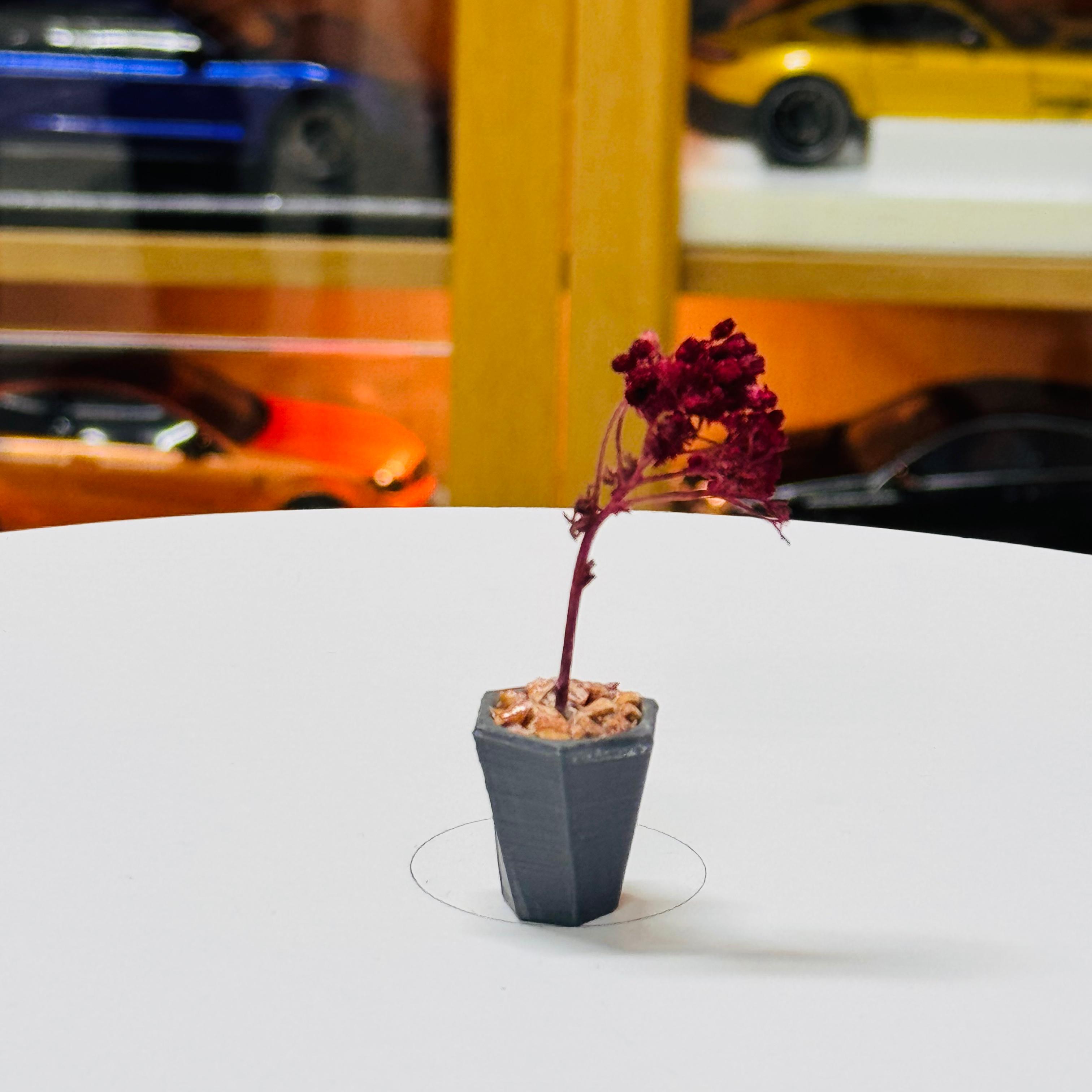 1-18-1-24-saksili-agac-di̇orama-bahce-fi̇guru