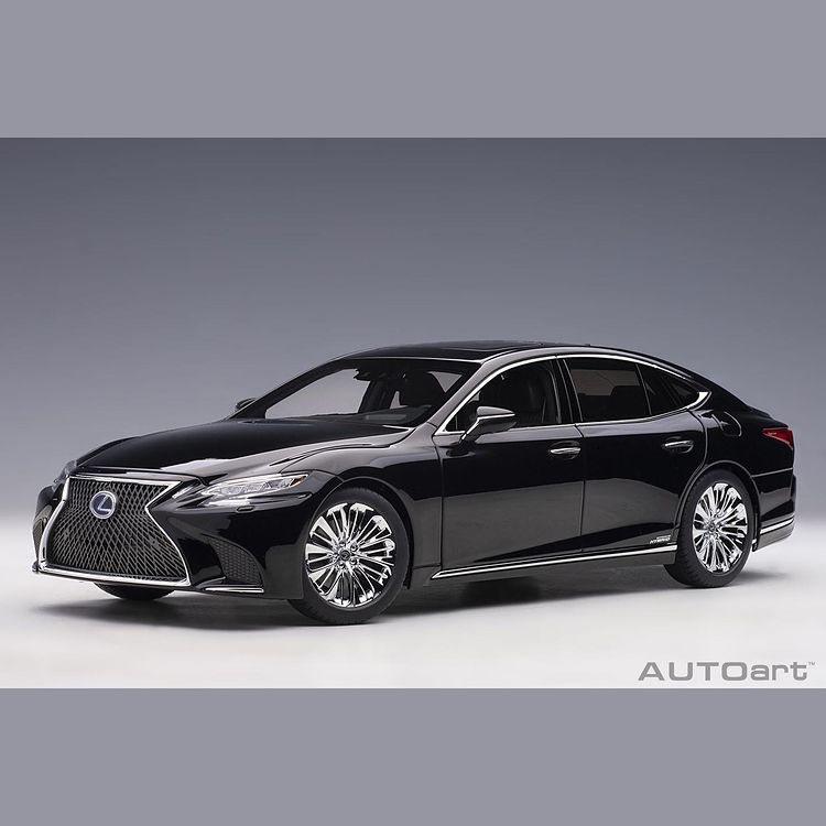 1-18-2018-lexus-ls-500h-black