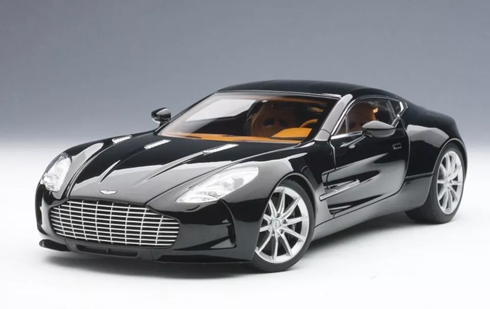 1-18-aston-martin-one-77