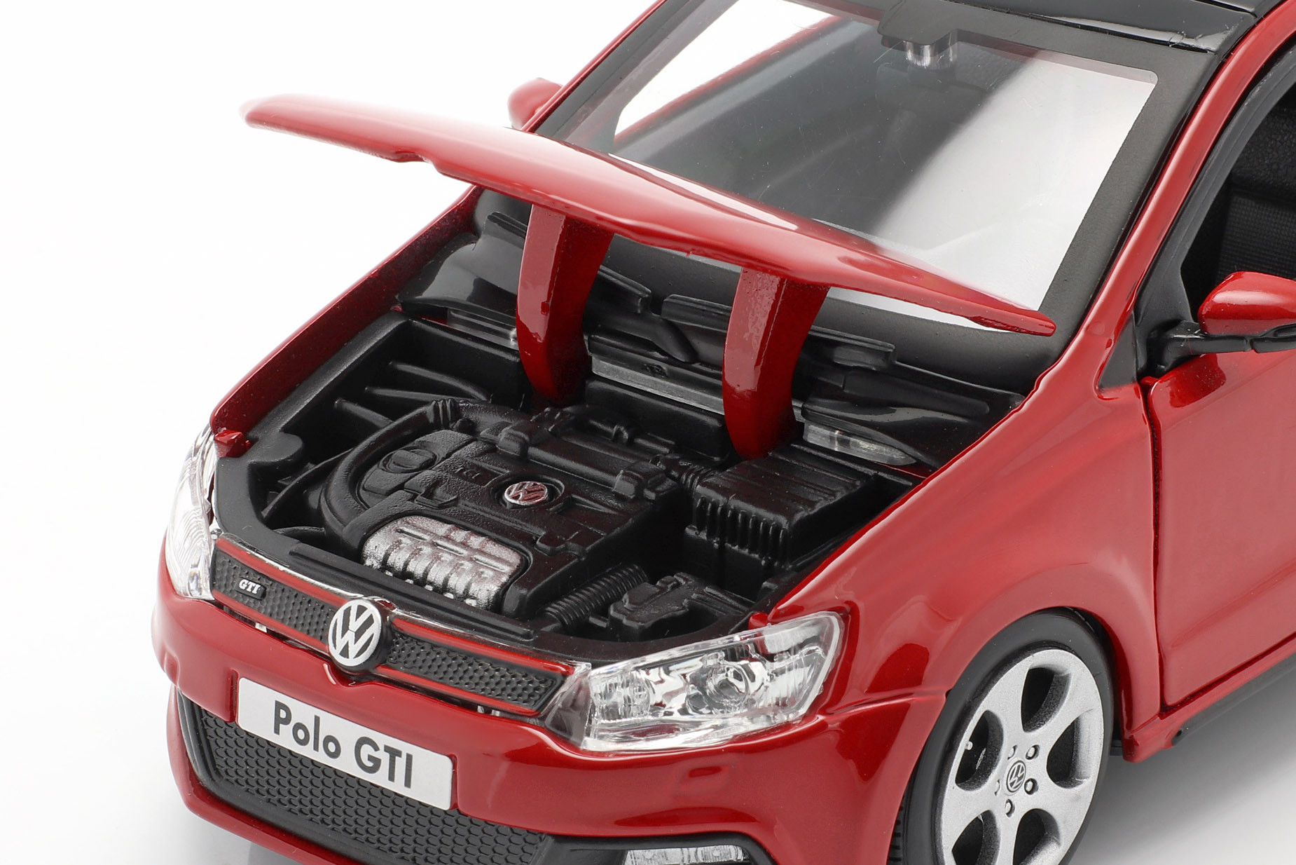 bburago_1_24_volkswagen_vw_polo_mk5_gti_red_18_210-4-