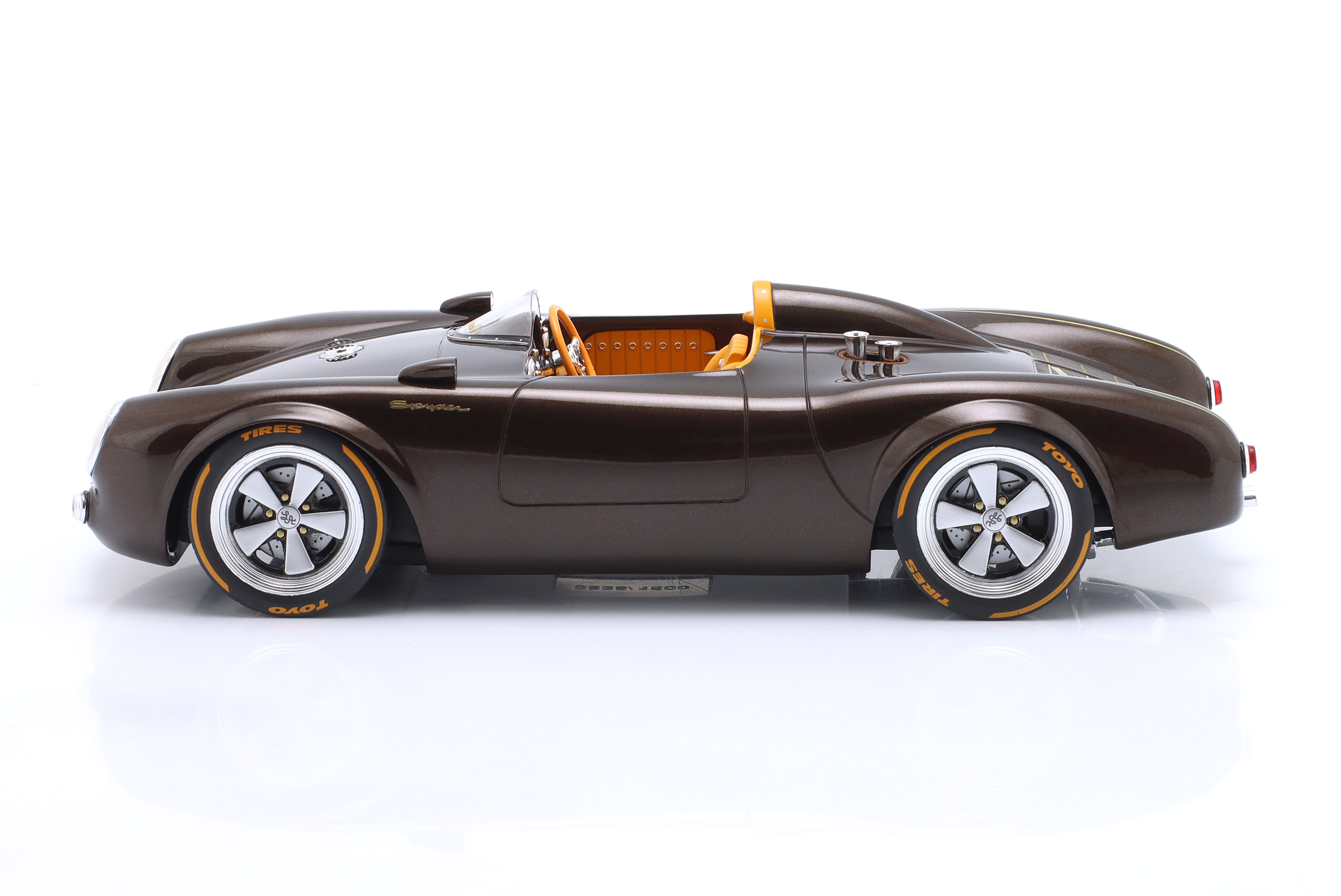 gt_spirit_1_18_porsche_550_spyder_by_s_klub_2019_m