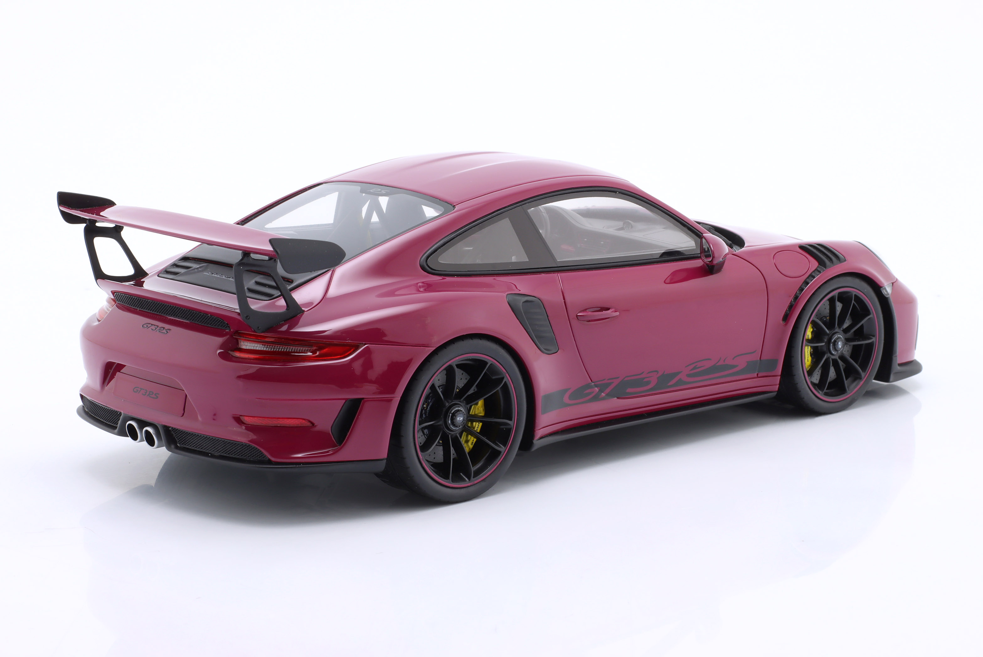 gt_spirit_1_18_porsche_911_991_ii_gt3_rs_year_2019201