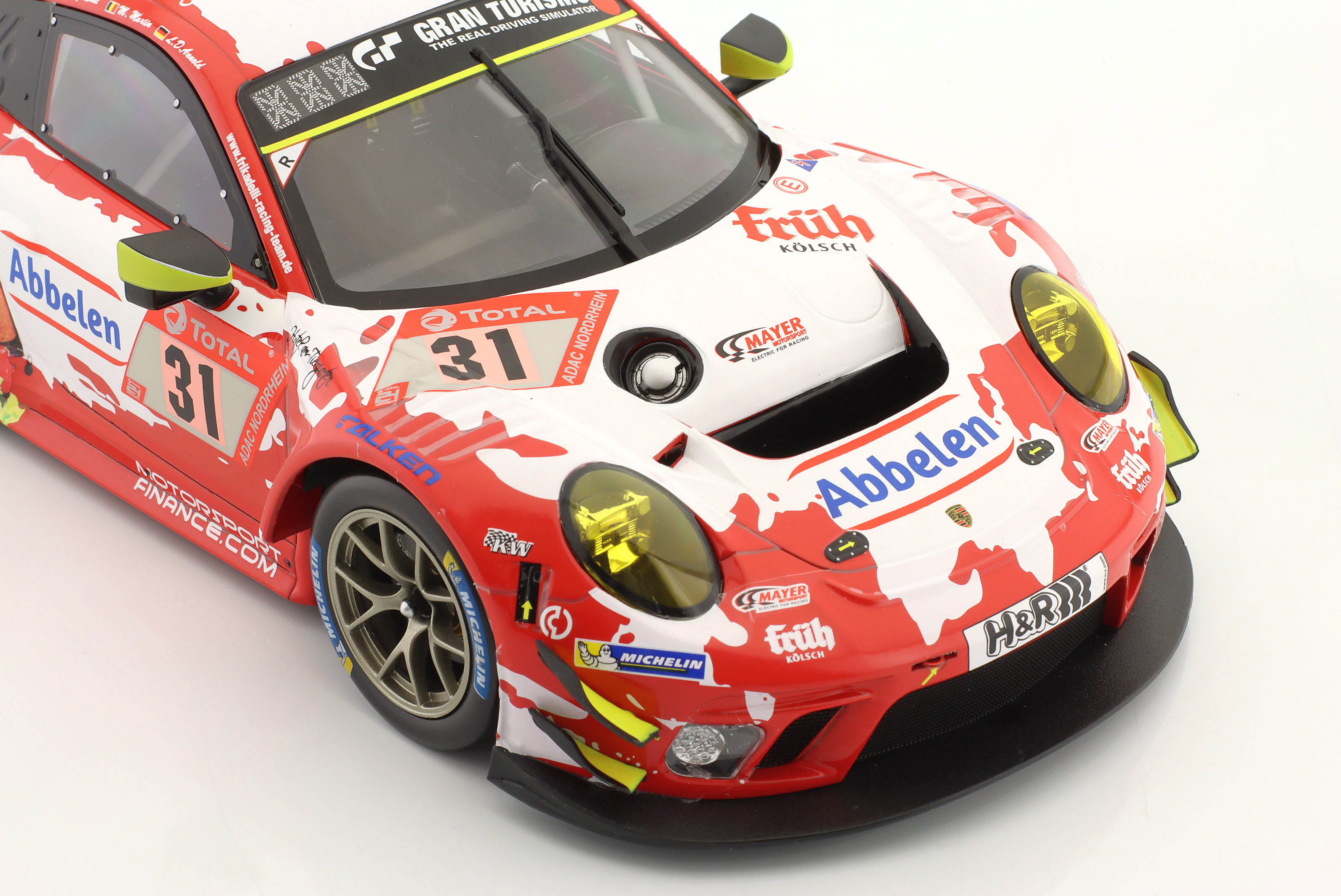 ixo_1_18_porsche_911_gt3_r_no31_24h_nuerburgring_2205