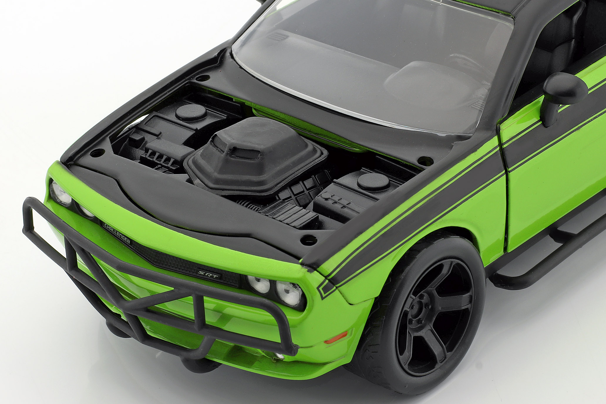 jadatoys_1_24_dodge_challenger_srt8_movie_fast_and-1-