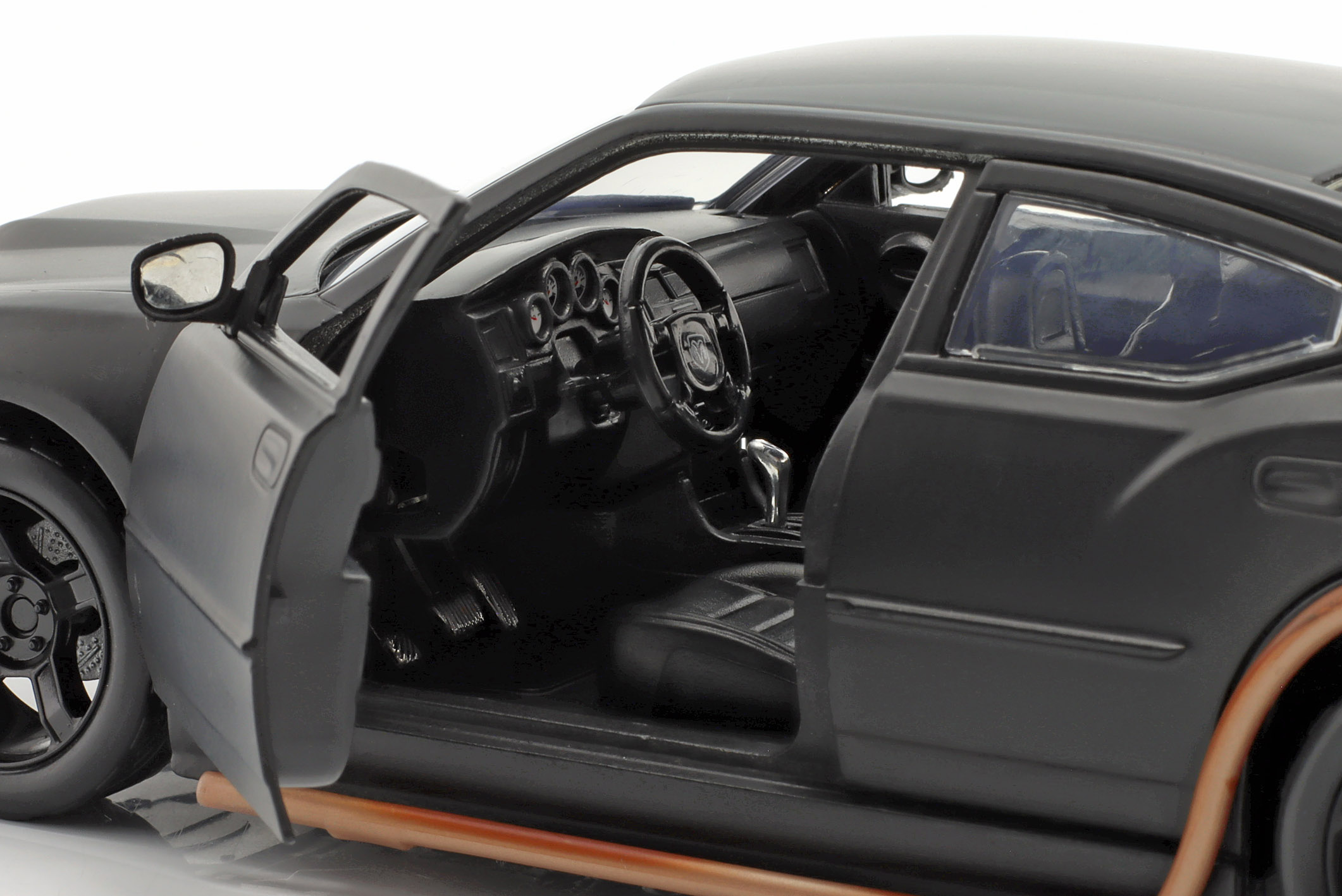 jadatoys_1_24_dodge_charger_2006_heist_car_fast_fu203