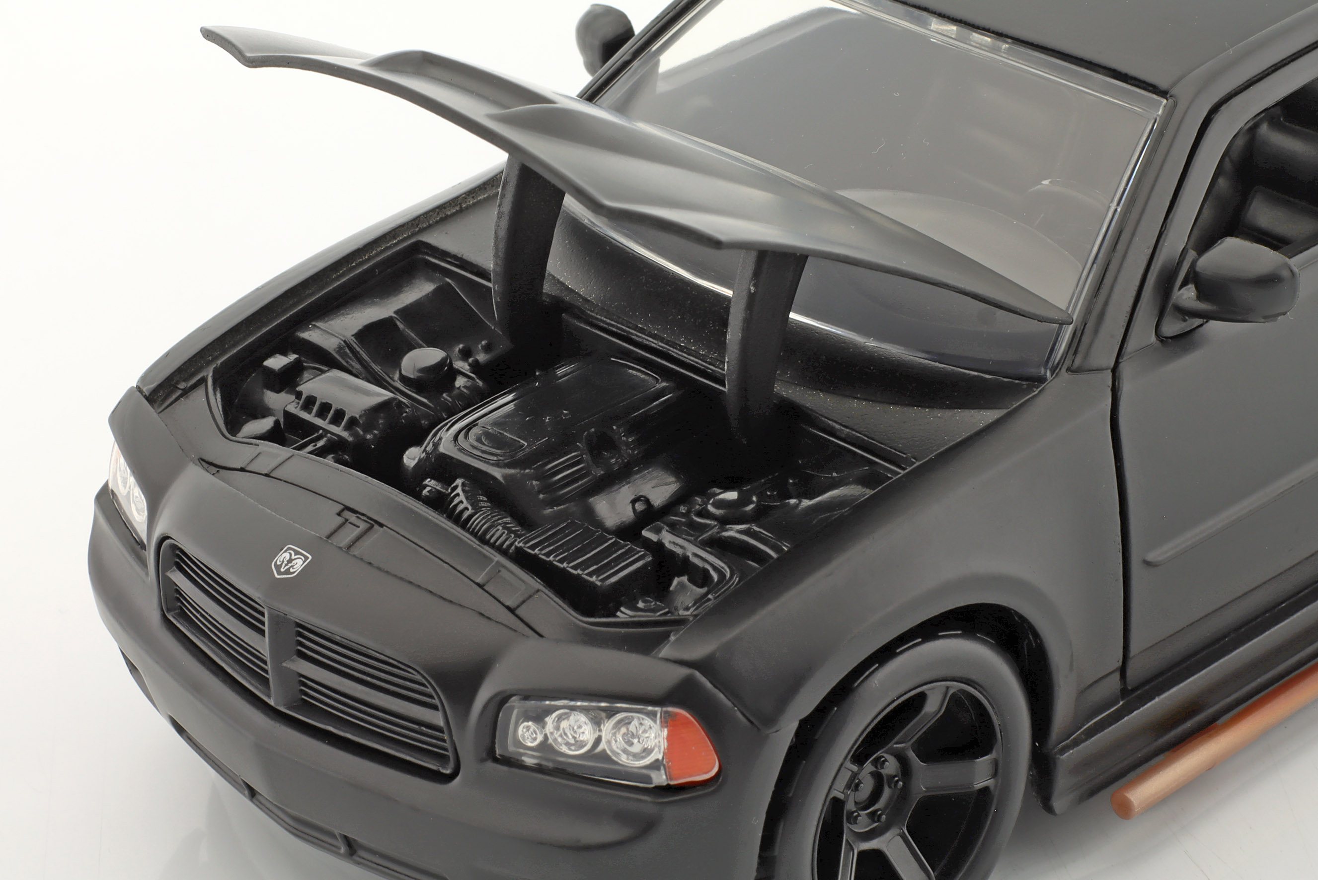 jadatoys_1_24_dodge_charger_2006_heist_car_fast_fu204