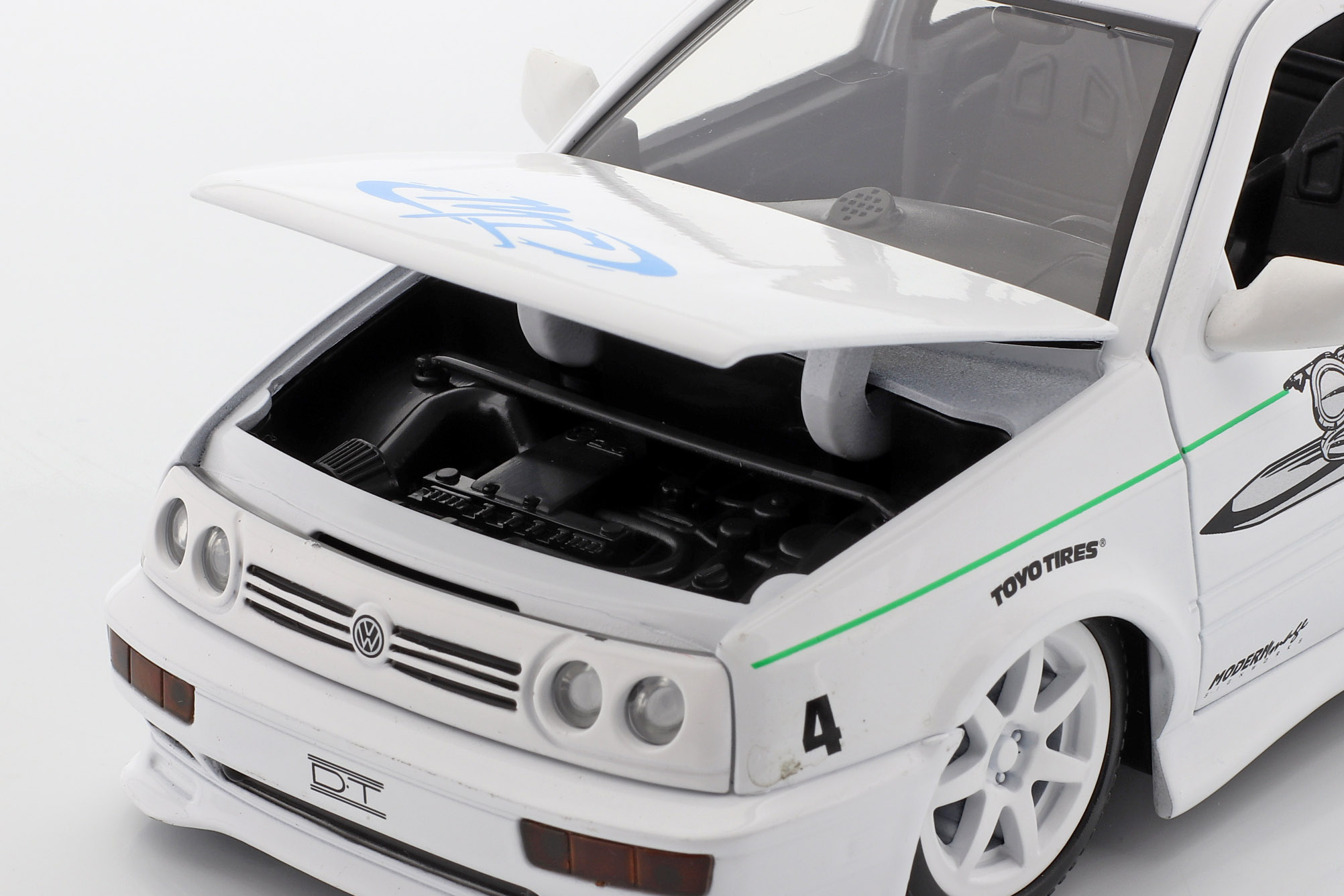 jadatoys_1_24_jesses_volkswagen_vw_jetta_a3_from_t204